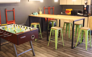 5 Person Coworking Desk