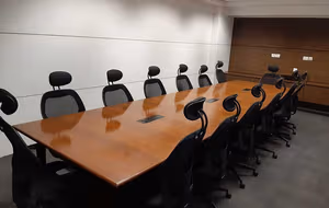 5 Person Private Office