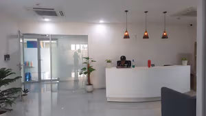 500 Person Private Office