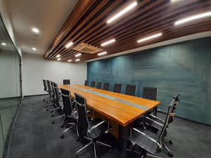 20 Person Managed Space