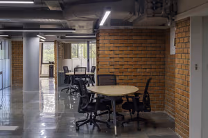 10 Person Managed Space