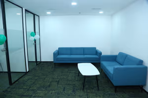 1 Person Coworking Desk