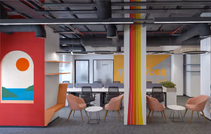 4 Person Private Office