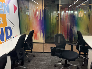 5 Person Private Office