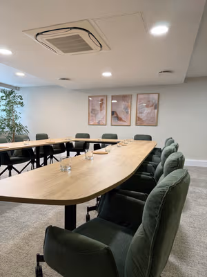 3 Person Private Office