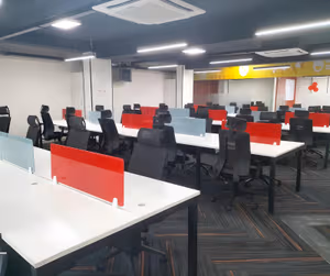 9 Person Coworking Desk