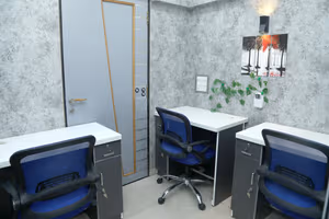 1 Person Private Office