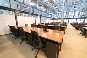 8 Person Coworking Desk