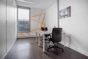 1 Person Coworking Desk