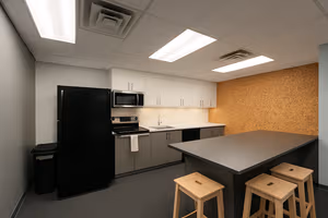 10 Person Sublet Office