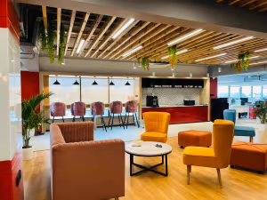 100 Person Private Office