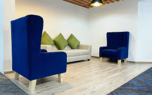 10 Person Private Office