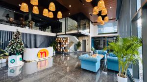 250 Person Private Office
