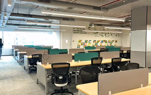 100 Person Private Office