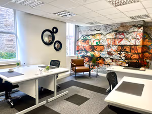 10 Person Private Office