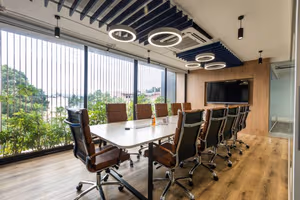 11 Person Private Office