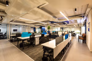 12 Person Coworking Desk
