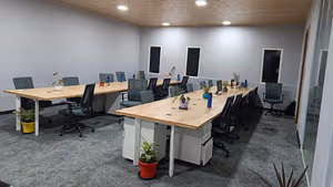 10 Person Coworking Desk