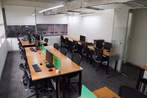 9 Person Private Office