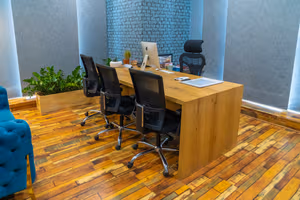 5 Person Coworking Desk