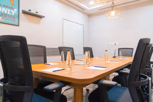 4 Person Coworking Desk
