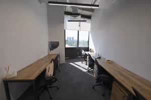 1 Person Coworking Desk