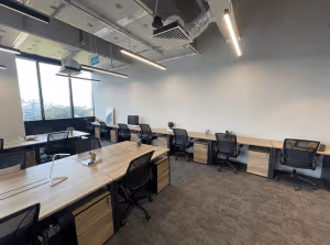 5 Person Coworking Desk