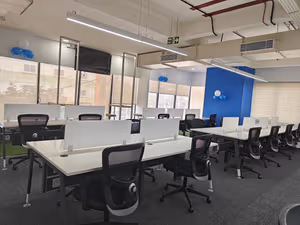 35 Person Private Office