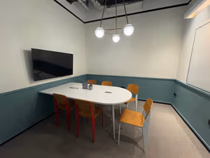 8 Person Private Office