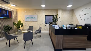 4 Person Private Office