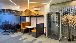 4 Person Coworking Desk