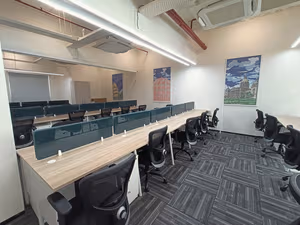 20 Person Private Office