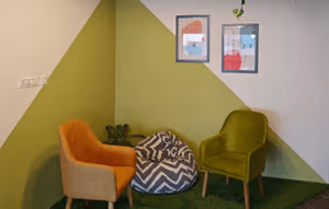 35 Person Private Office