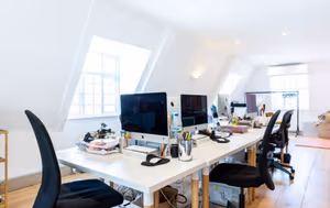 8 Person Private Office