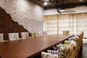 1 Person Coworking Desk