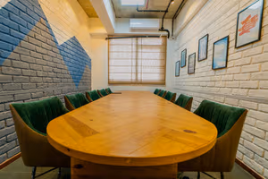 6 Person Coworking Desk