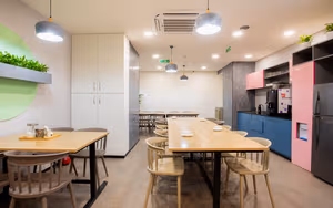 31 Person Private Office