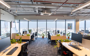 8 Person Private Office