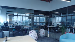 100 Person Managed Space