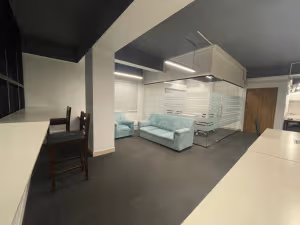 1 Person Private Office