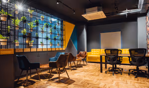 9 Person Private Office