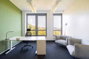 10 Person Private Office