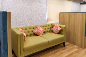 100 Person Private Office
