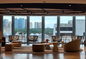 4 Person Private Office