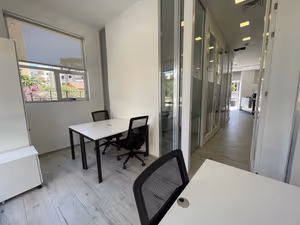 7 Person Private Office