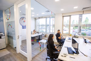 1 Person Private Office