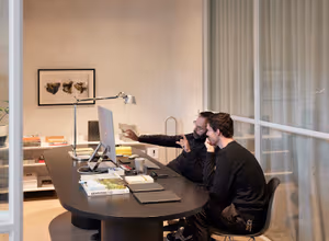 3 Person Shared Office