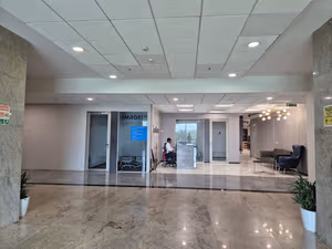 14 Person Private Office