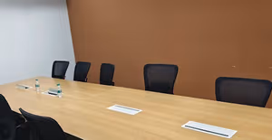 10 Person Private Office