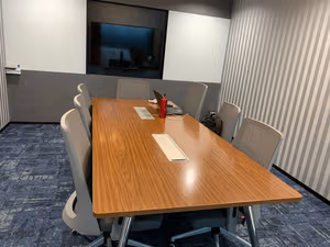 100 Person Private Office